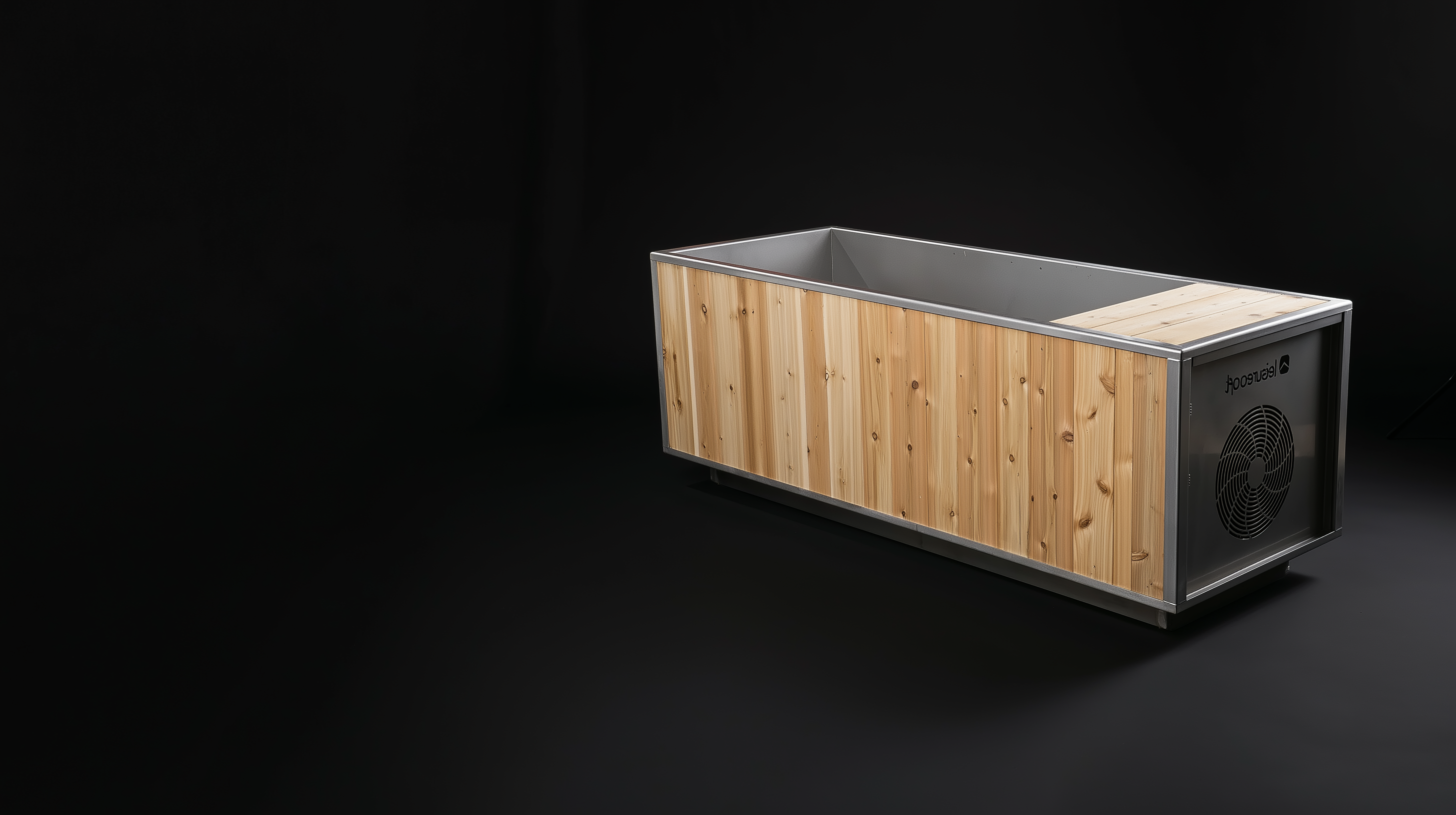 Cold plunge tub for home use with smooth water circulation and modern design